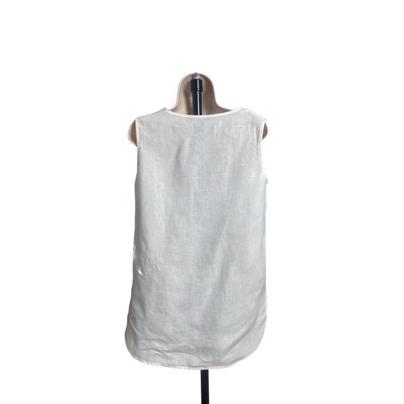 Ellen Tracy White 100% Linen Sleeveless V-Neck Blouse, Hi- Low Hem Size Small - Picture 2 of 8